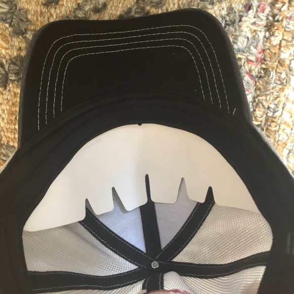 😍😍 Trucker Hat - Picture 3 of 4